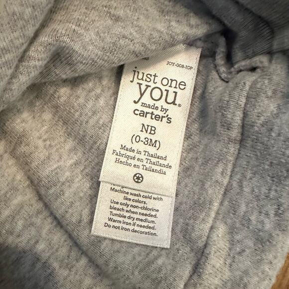 Carter’s white short sleeve onesie bodysuit set, size 3 months (set of 3 + hat) - Picture 6 of 6